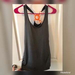 Orangetheory dry fit tank top.